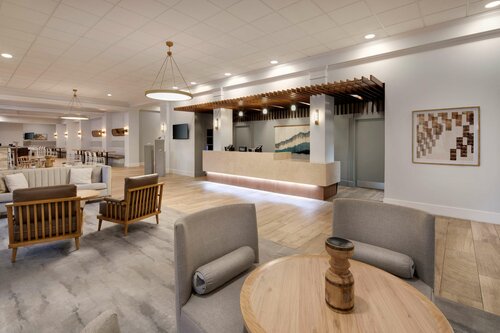 Гостиница DoubleTree by Hilton Atlanta - Roswell