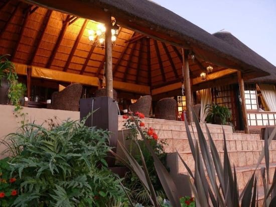 Фото Amazian Mountain River Lodge