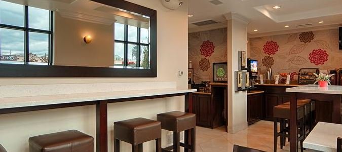 Фото Best Western Woodland Hills Inn