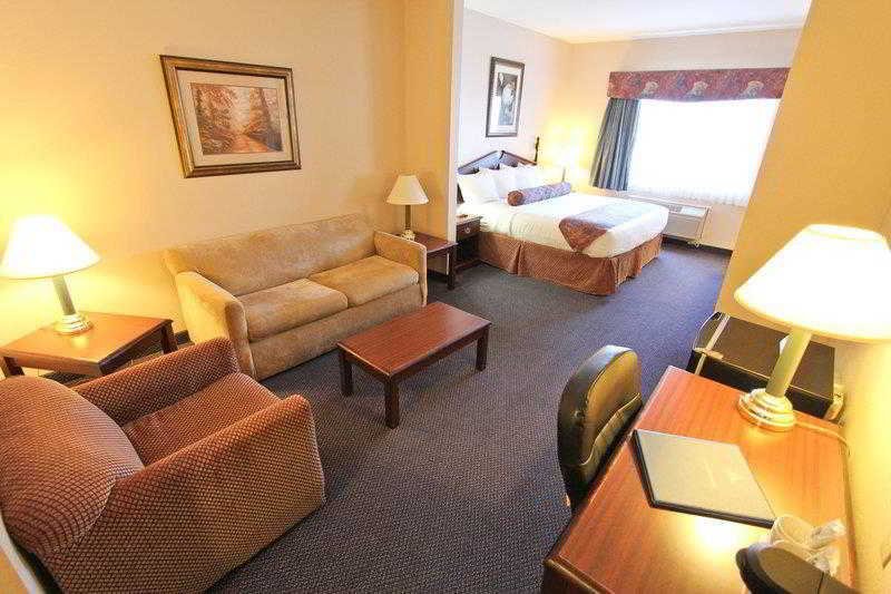 Фото Best Western Plus Brandywine Inn & Suites