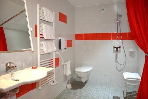 Фото Hôtel Saint Laurent