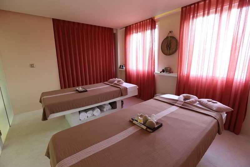 Фото Almanity Hoi An Wellness Resort