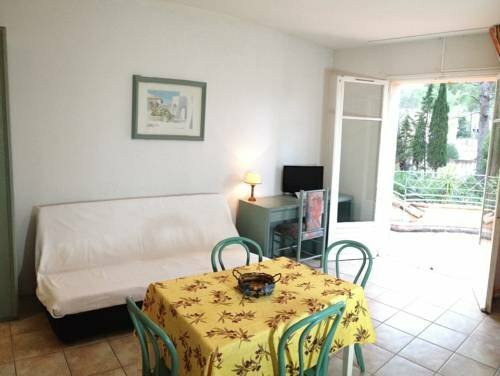 Гостиница Hôtel de la Mer в Драгиньяне