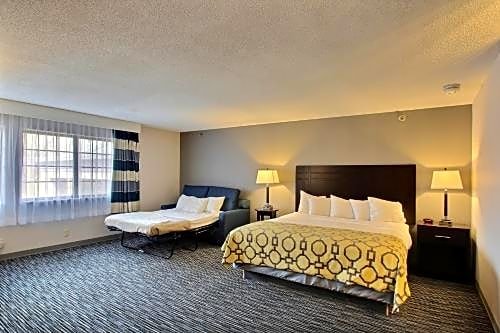 Фото Baymont by Wyndham Madison West/Middleton Wi West