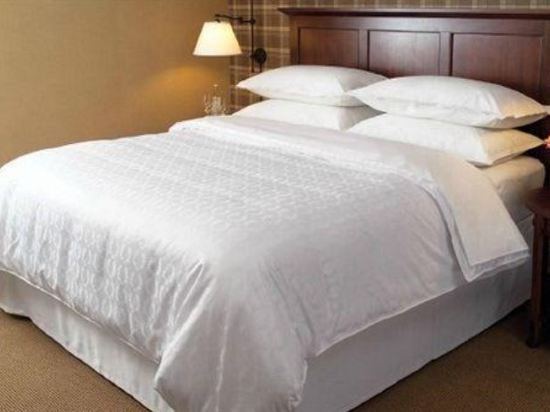 Фото Four Points by Sheraton Richmond