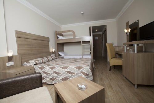 Гостиница Club Side Coast Hotel в Манавгате