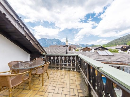 Фото Hotel & Gasthof Fraundorfer