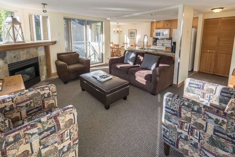 Фото Valhalla Vacations at Whistler