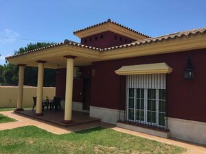 Villa with 3 Bedrooms in Chiclana de la Frontera, with Private Pool, Enclosed Garden And Wifi