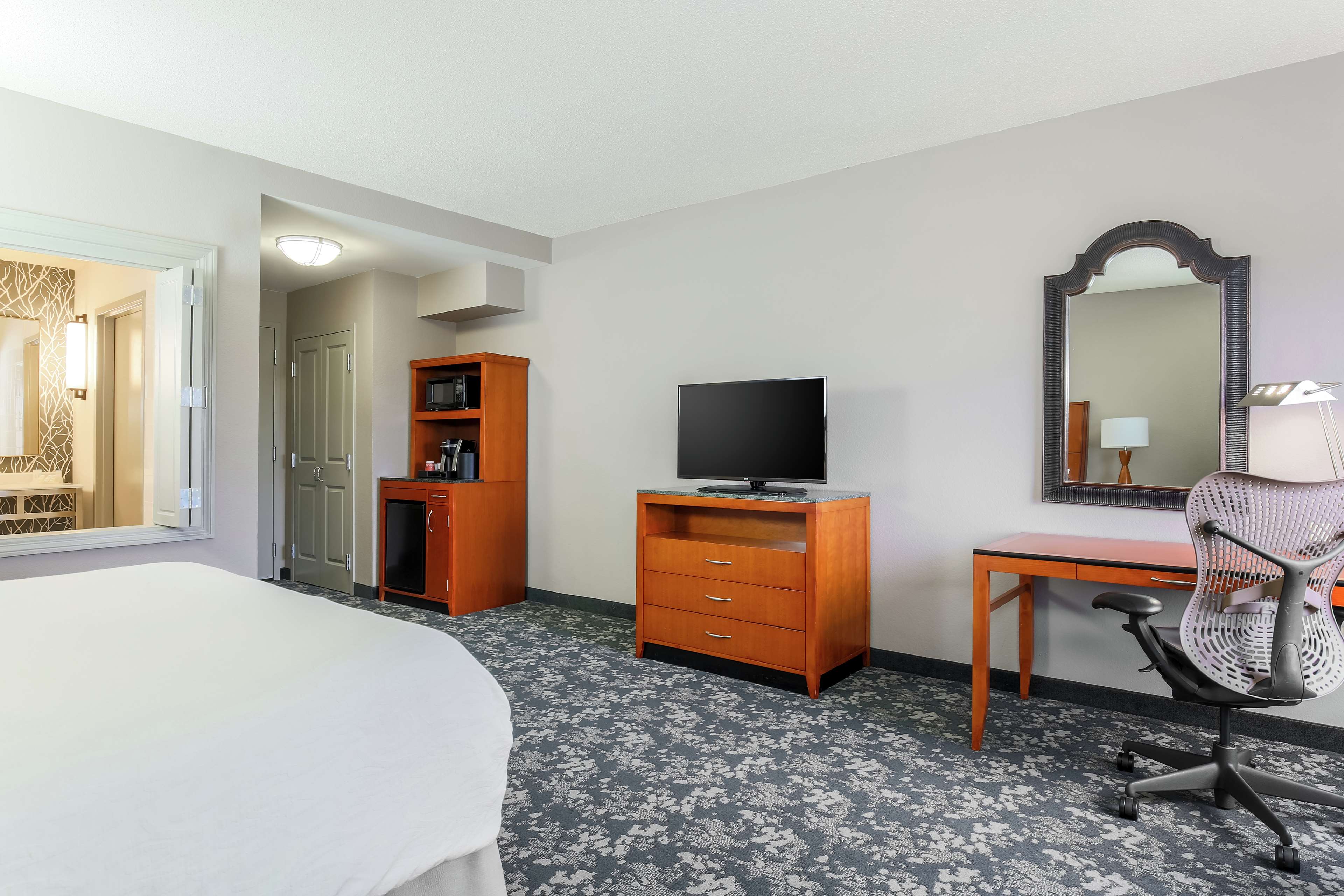 Фото Hilton Garden Inn Cleveland/Twinsburg