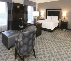 Гостиница Hampton Inn & Suites Columbia/Southeast-Ft. Jackson