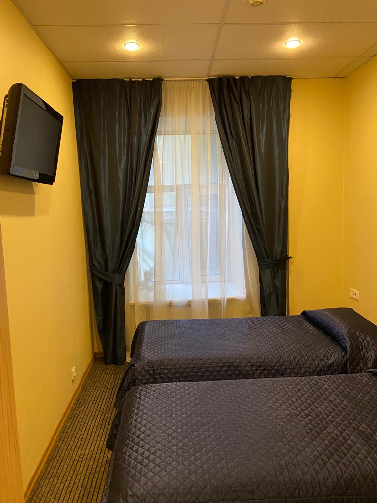 Фото отеля 2