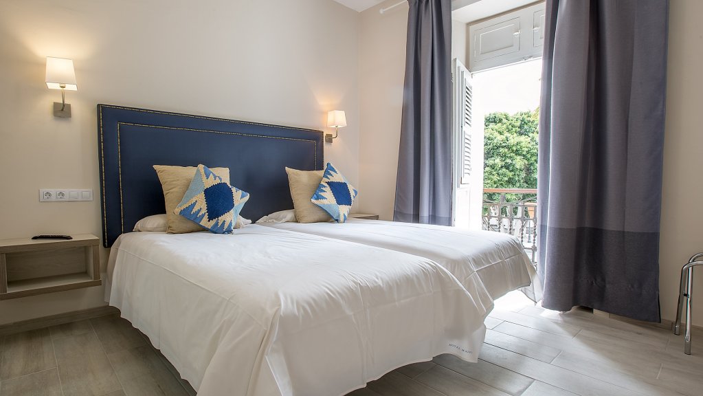 Фото Hotel Madrid