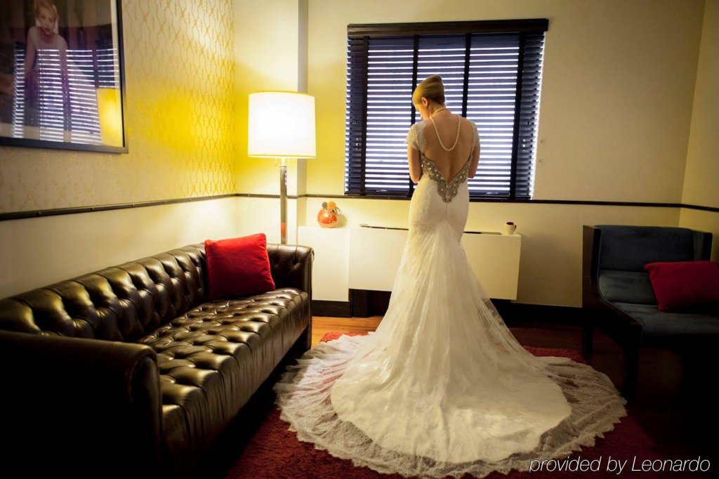 Фото Gild Hall - A Thompson Hotel