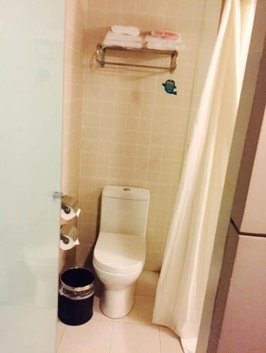 Фото Jinjiang Inn Select Shanghai Chuansha Subway Station