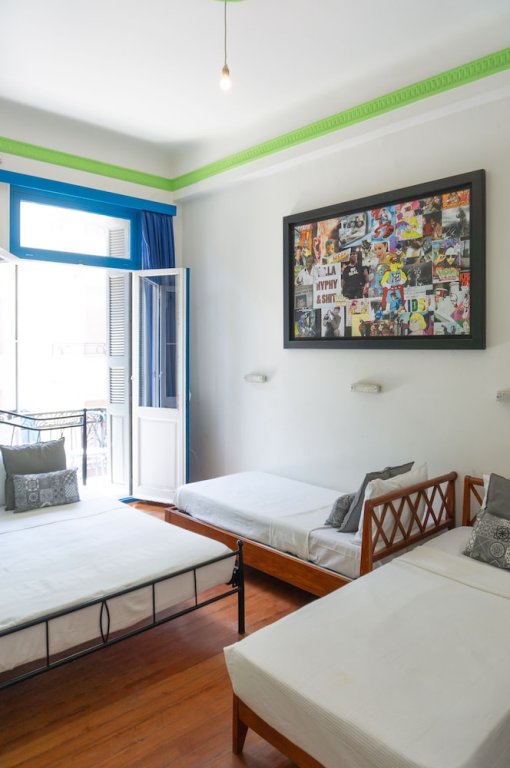 Фото Dioskouros Hostel