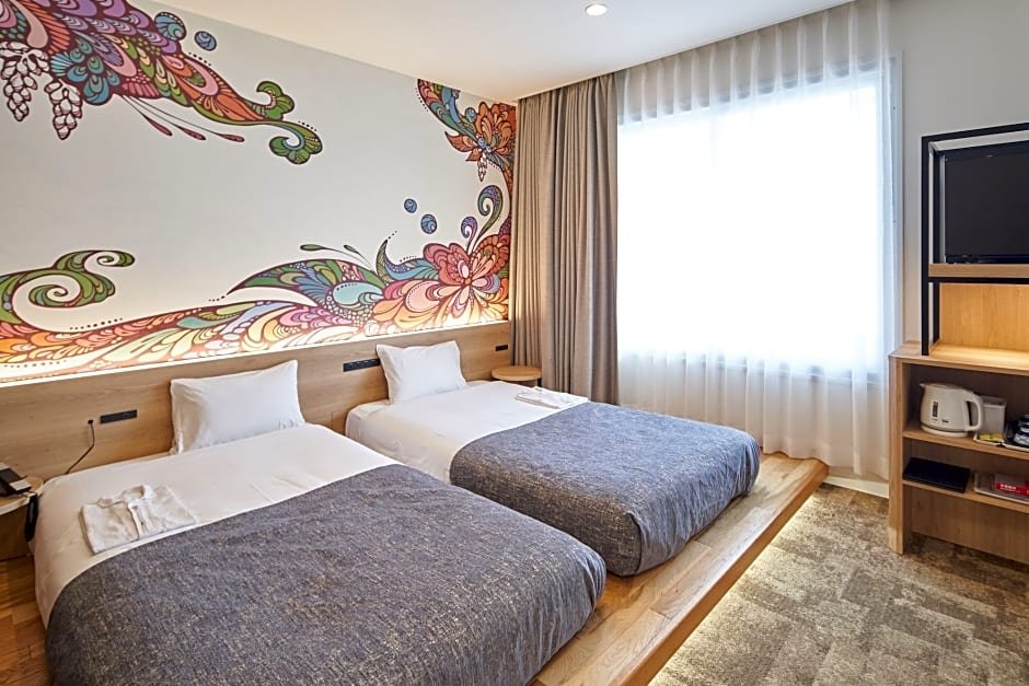 Фото Nest Hotel Naha