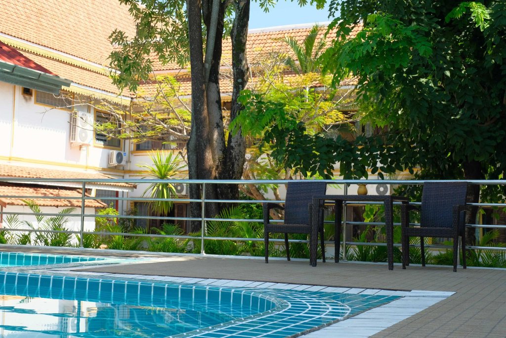 Фото E-Outfitting Vang Thong Hotel