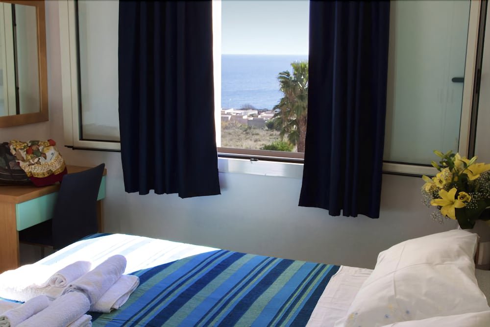 Фото Hotel Residence Oasi d'Oriente