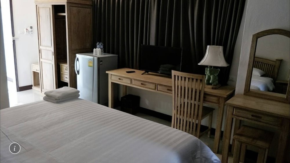 Фото U-Sa Family Hotel
