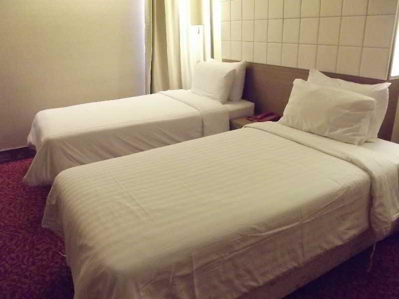 Фото Tango Vibrant Living Hotel