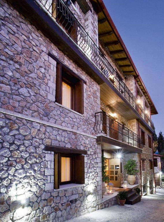 Фото отеля 1