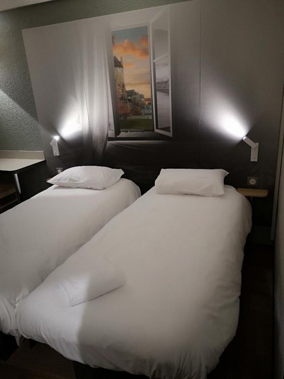 Фото B&b Hotel Le Mans Centre