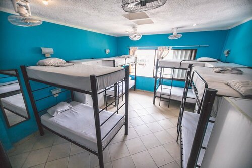 Гостиница Hostel 3b Chic & Cheap в Плая-дель-Кармен