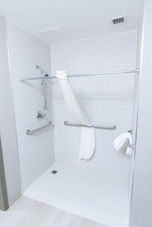 Фото Best Western Plus Fernie Mountain Lodge