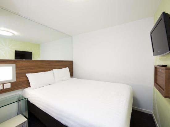 Фото Point A Hotel London Liverpool Street