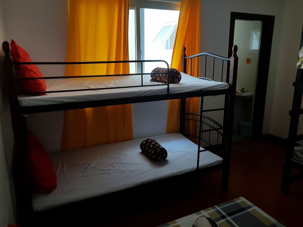 Фото Unit 8 4br Zara Myshka Apartelle