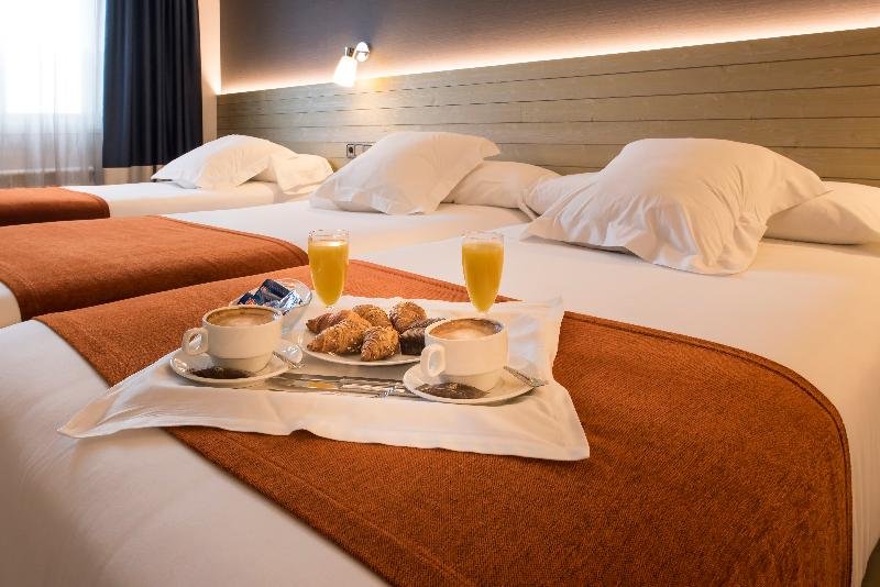 Фото Hotel Avenida