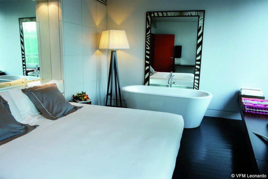 Фото Sina The Gray