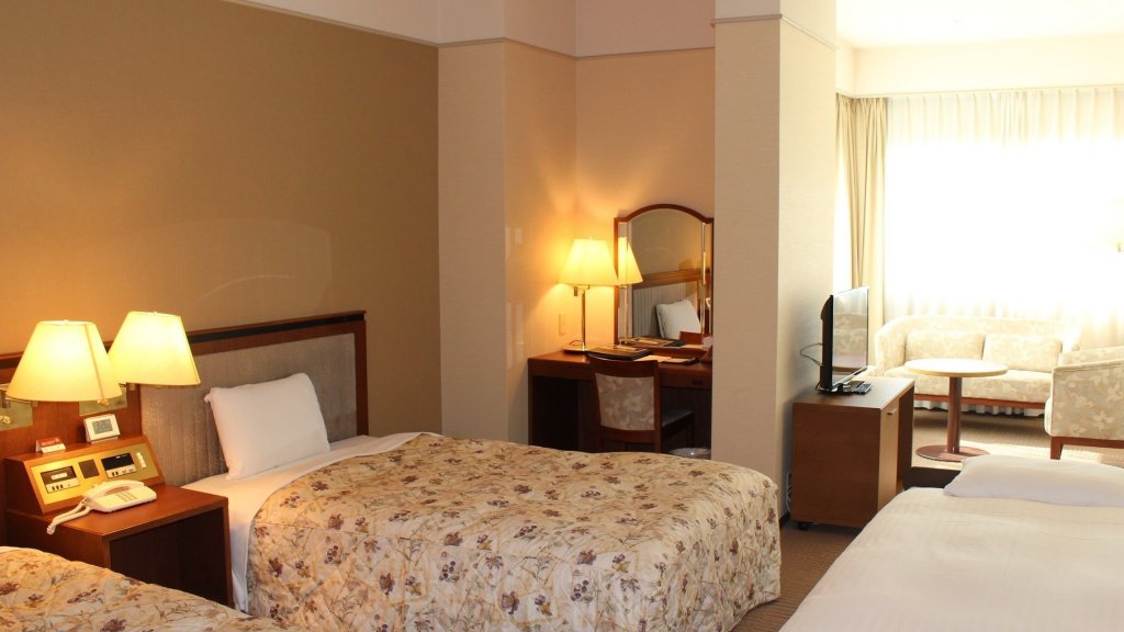 Фото Nakanoshima Plaza