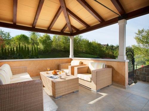 Фото Villa Momiano