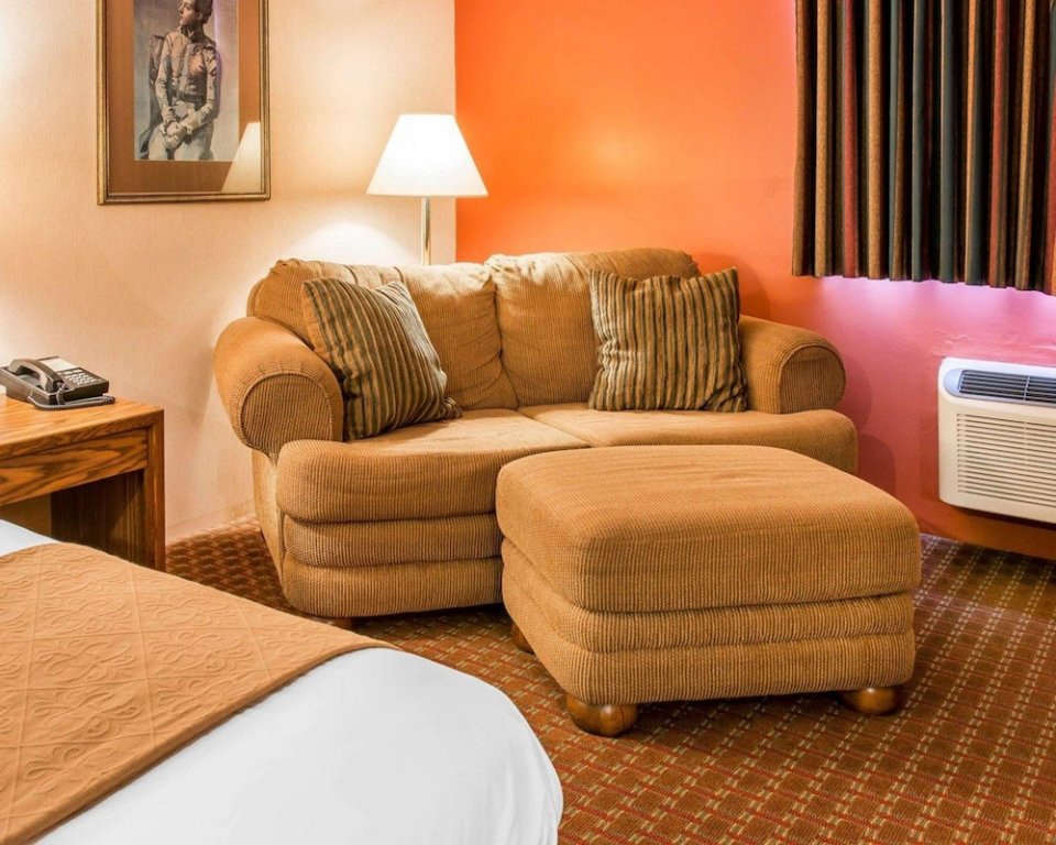 Фото Quality Inn Saint Ignace