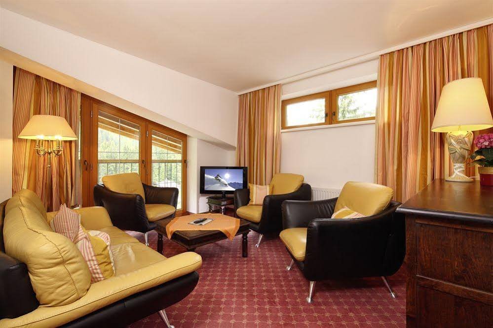 Фото Hotel Kertess