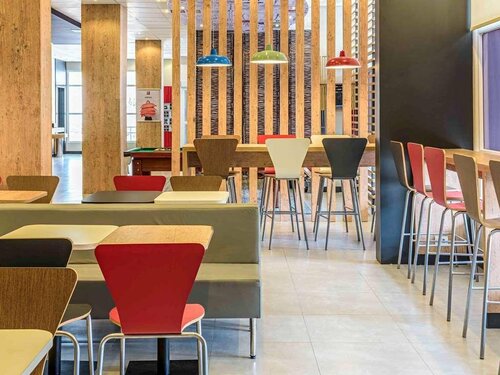 Гостиница Ibis Jacarei в Жакареи