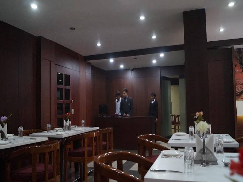 Фото Hotel Appolo