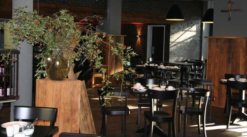 Фото Mainhaus Stadthotel Frankfurt