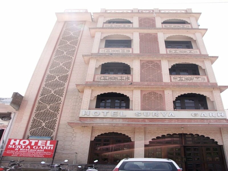 Гостиница Hotel Surya Garh в Джайпуре
