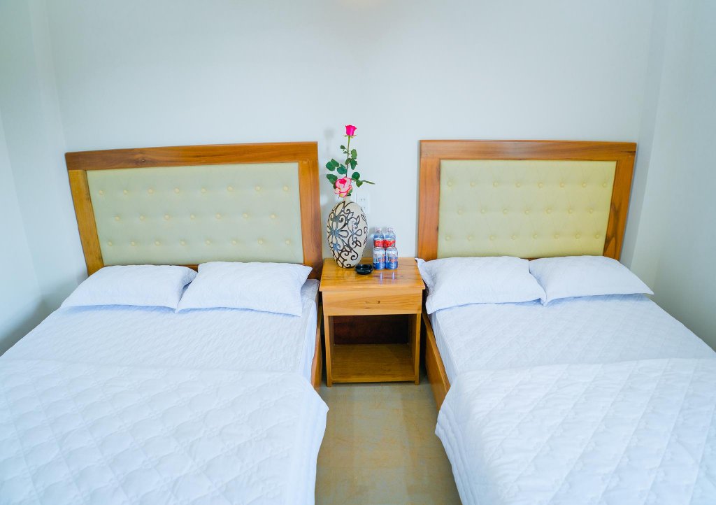 Фото Hong Ha Hotel