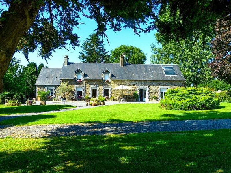 Гостиница Domaine de l'Hôtel au Franc
