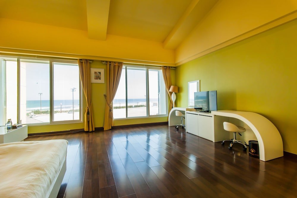 Фото Pinebeach Hotel Pohang