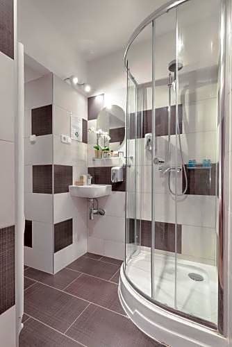 Фото Triple M Hotel