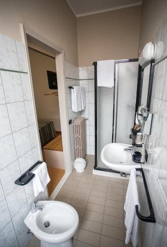 Фото Hotel Novara