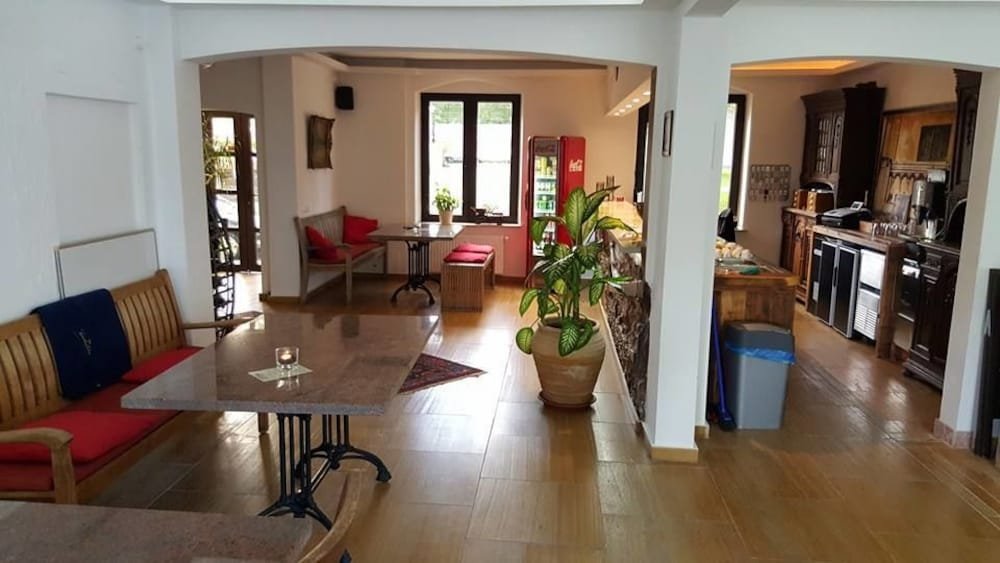 Фото Porta Colonia Hotel