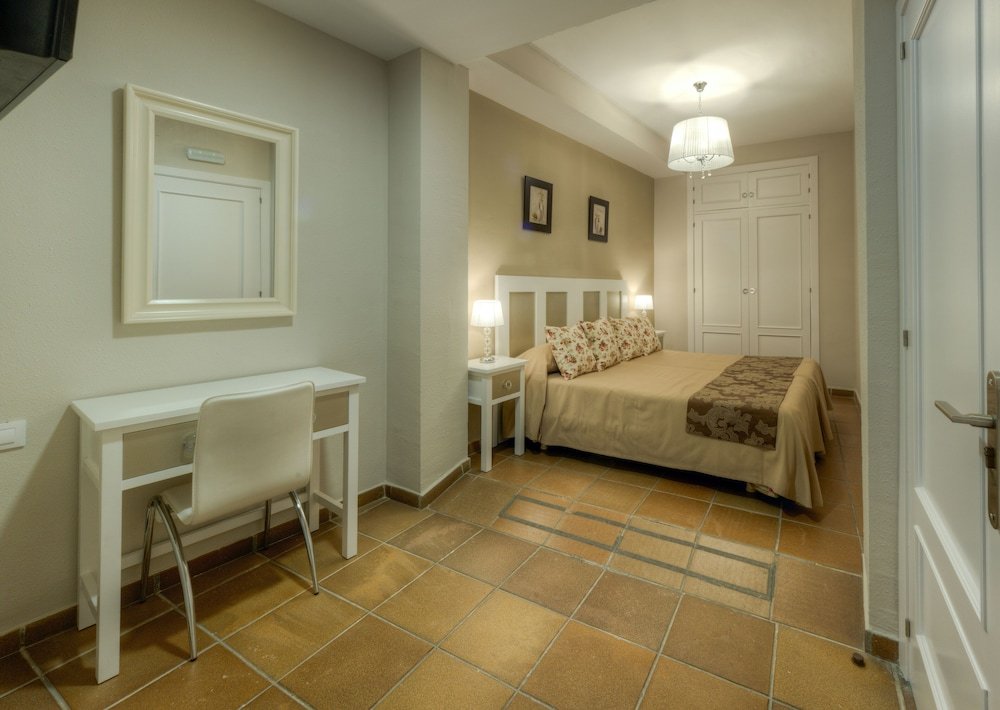 Фото Hotel Doña Lina