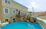 Nice Apartment in Grizane With Outdoor Swimming Pool, Wifi and 3 Bedrooms