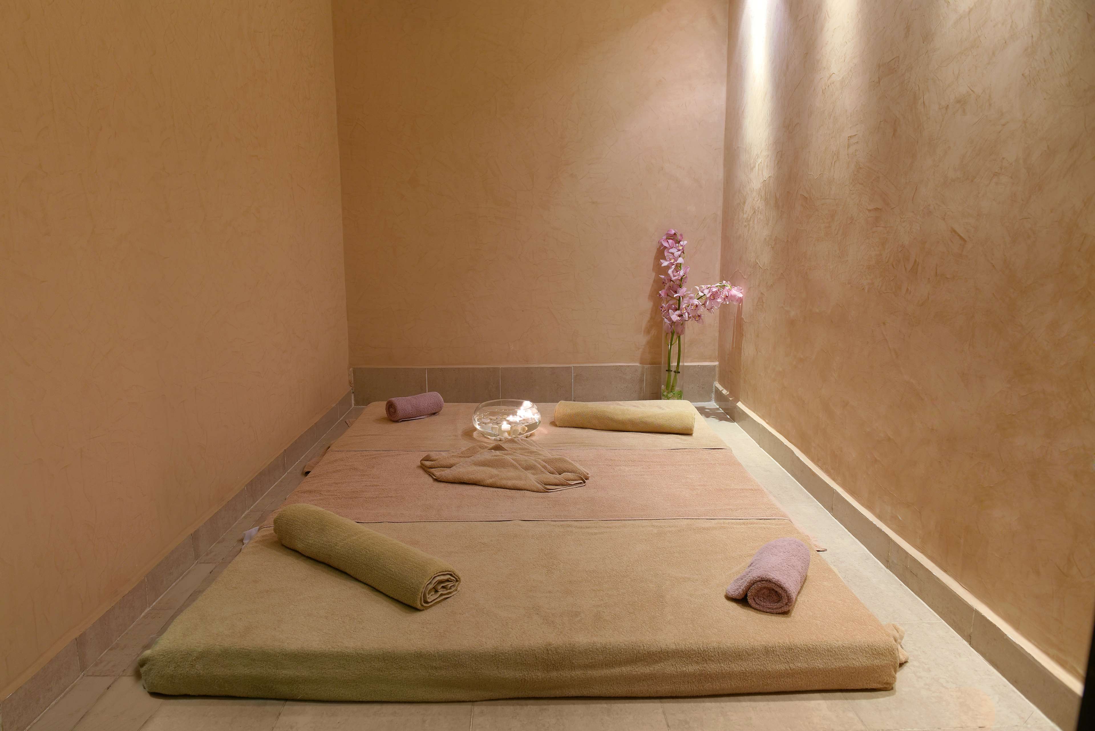 Фото Radisson Blu Hotel, Cairo Heliopolis